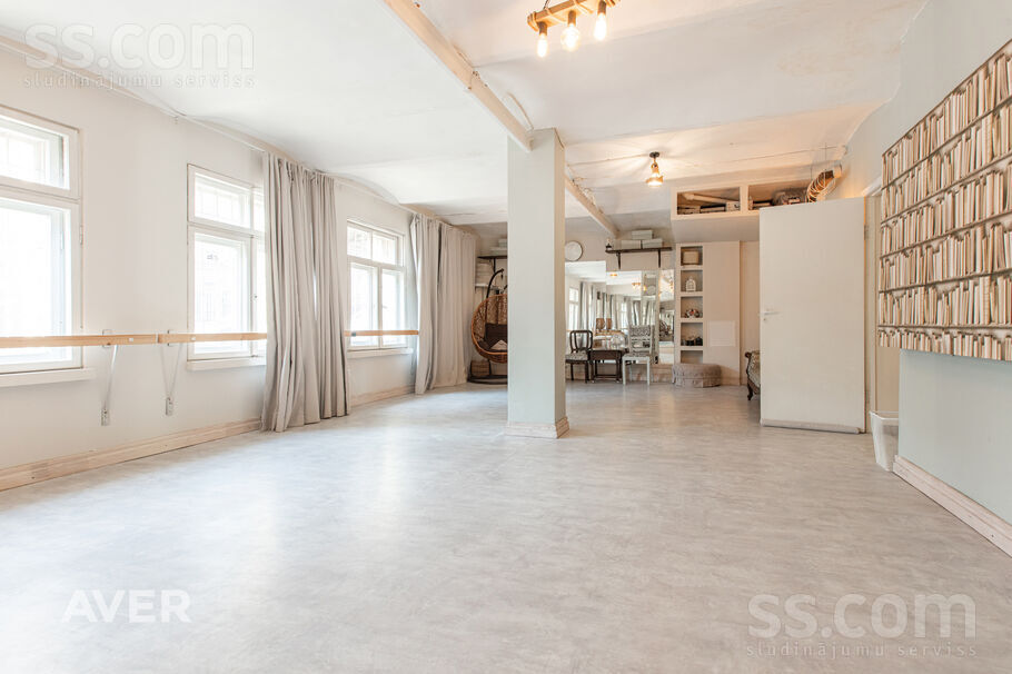 Krāsotāju 6, Rīga — birojs