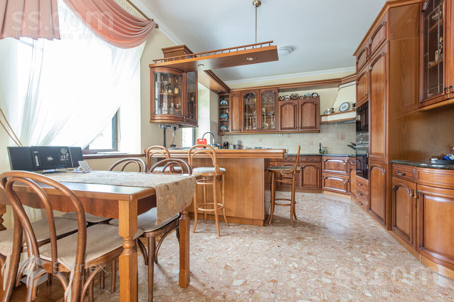 Ezera 16, Baltezers, Rīgas rajons, Ādažu nov. — maja