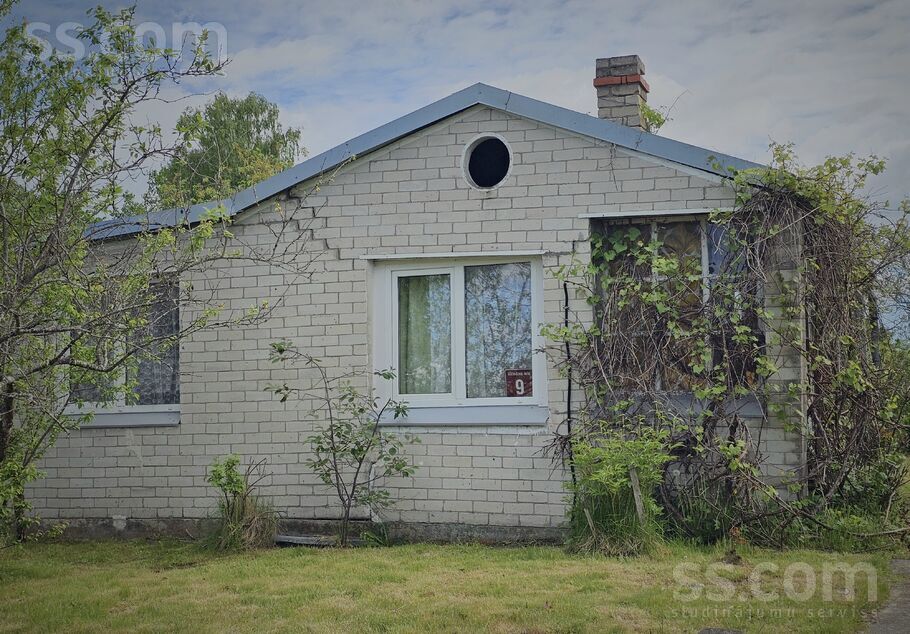 Vālodzes 9, Jelgava un raj., Jelgava — maja