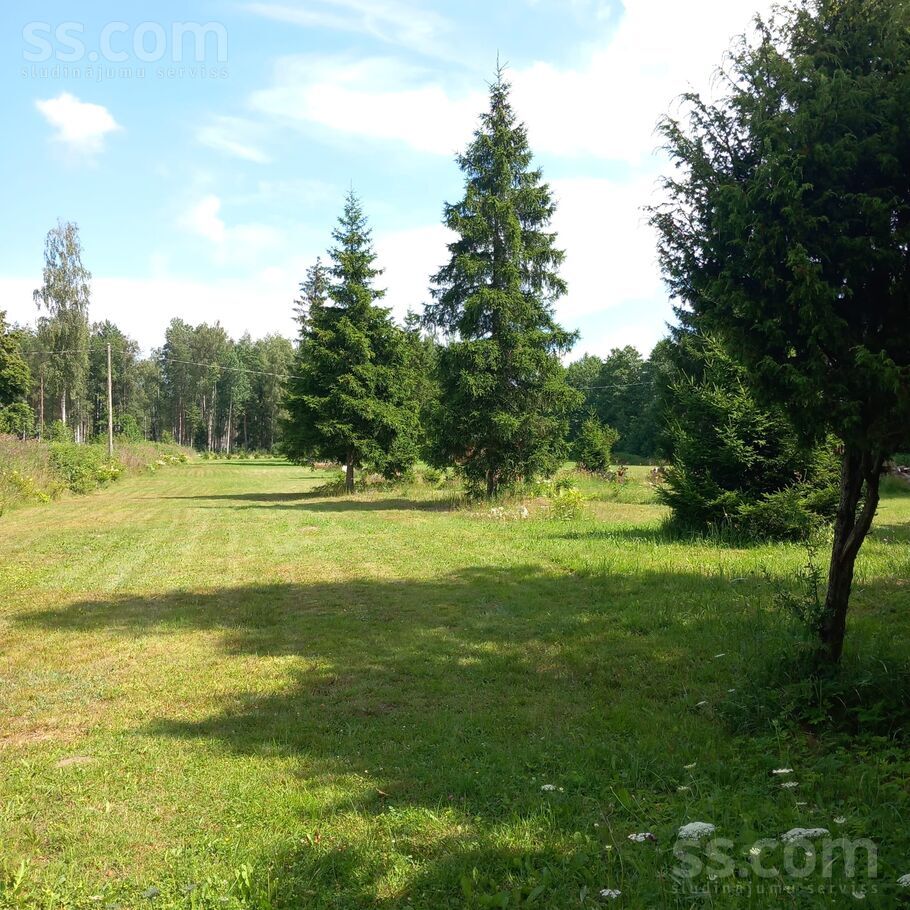 Gaiļi, Dūdeļi, Uguņciems, Talsi un raj., Vandzenes pag. — zeme