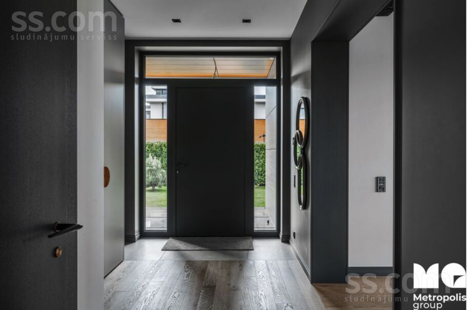 Laipu iela 2, Jūrmala — maja