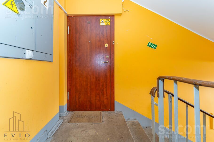 Saules 11, Brankas, Jelgava un raj., Cenu pag. — dzivoklis