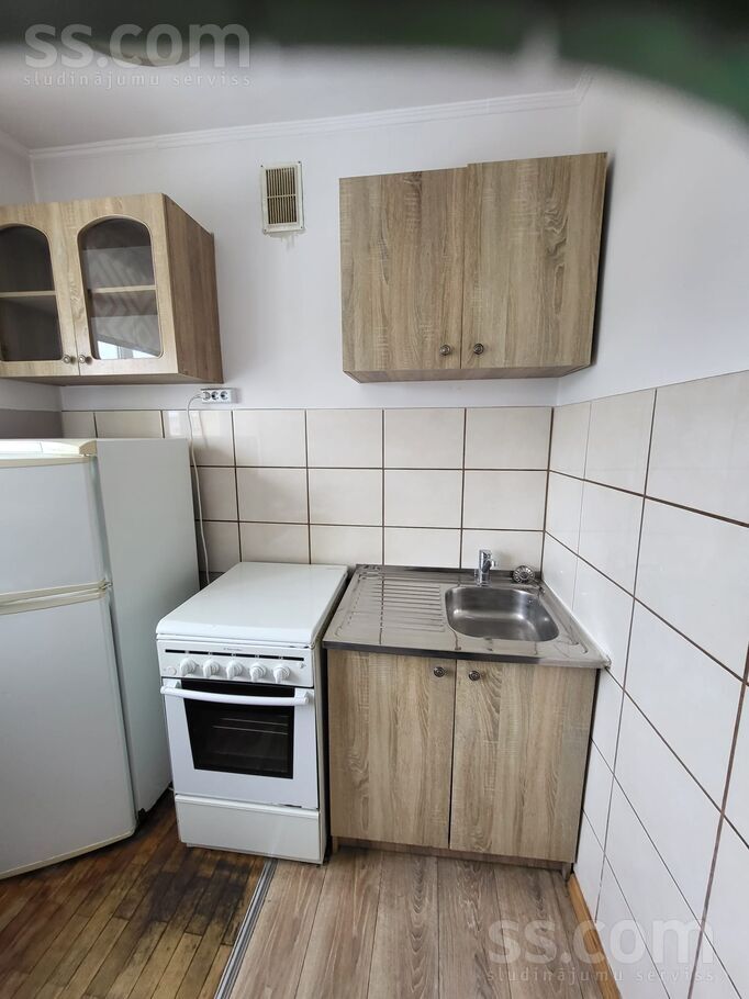 Viestura laukums 3, Valmiermuiža, Valmiera un raj., Valmieras pag. — dzivoklis