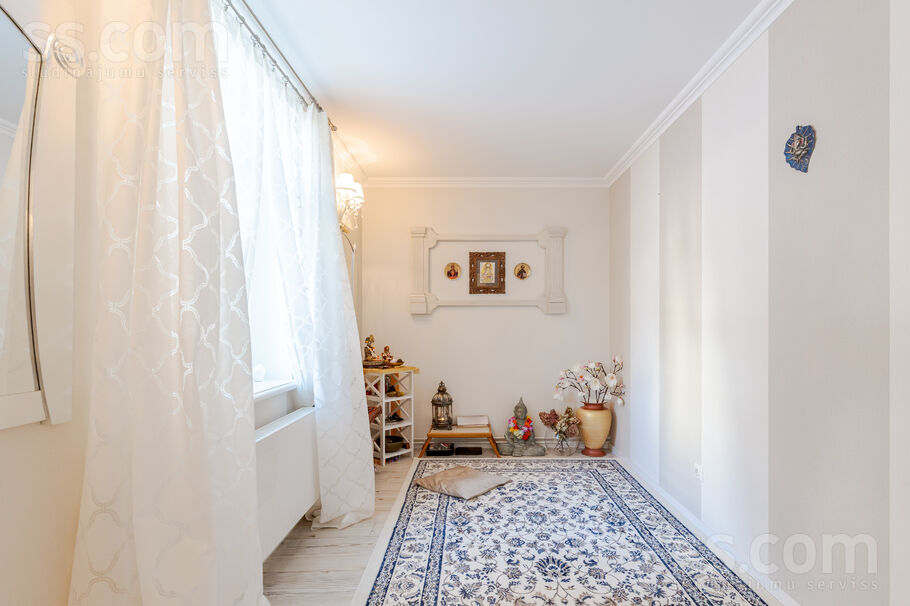 Ceriņu iela 10, Jūrmala — maja