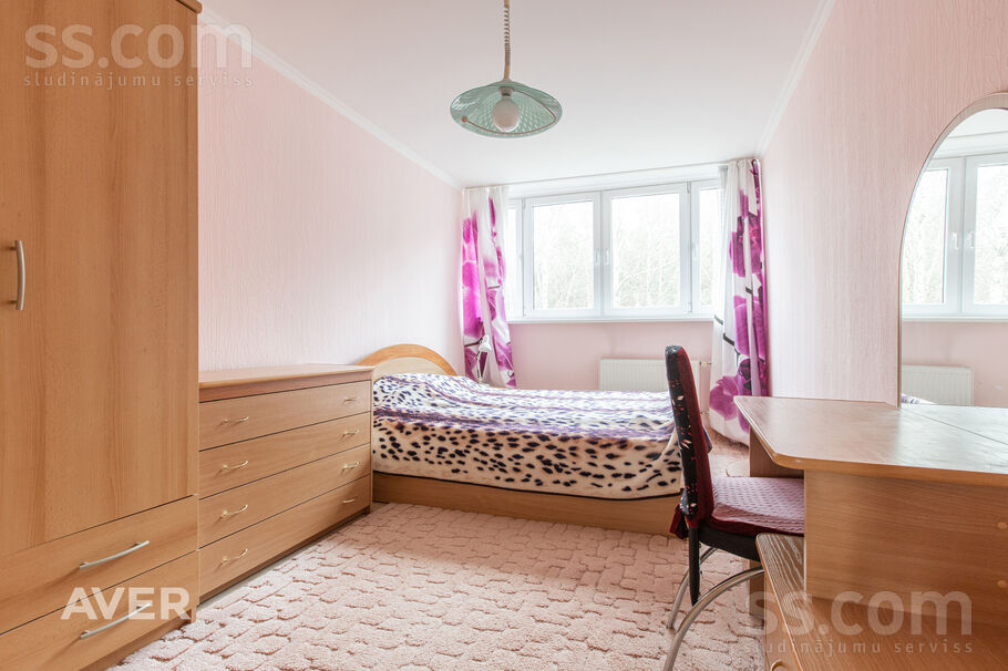 Ceriņu iela 42, Jūrmala — dzivoklis