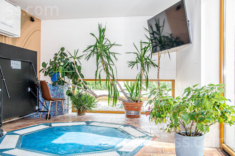 Amoliņu iela, Iecēni, Jelgava un raj., Cenu pag. — maja