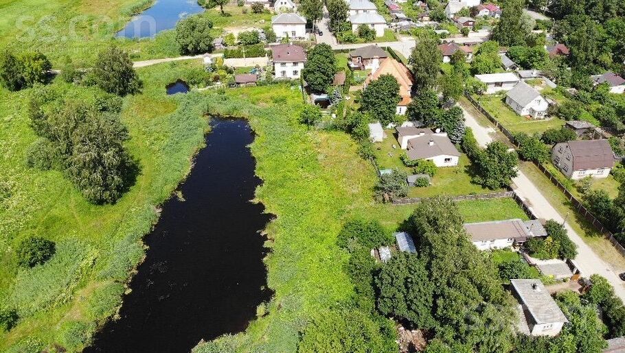 Airu 73a, Rīga — zeme