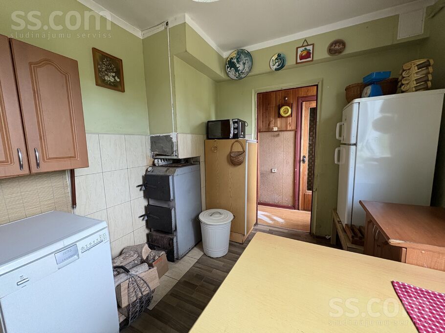 Raiņa iela 36, Vaiņode, Liepāja un raj., Vaiņodes pag. — dzivoklis