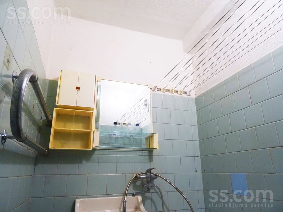 Mālkalnes prospekts 29, Ogre un raj., Ogre — dzivoklis