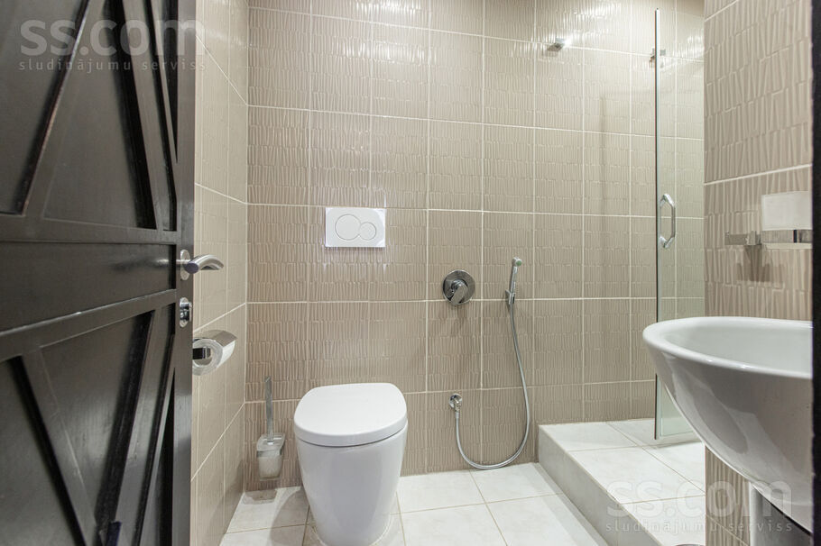 Brīvības 104, Rīga — dzivoklis