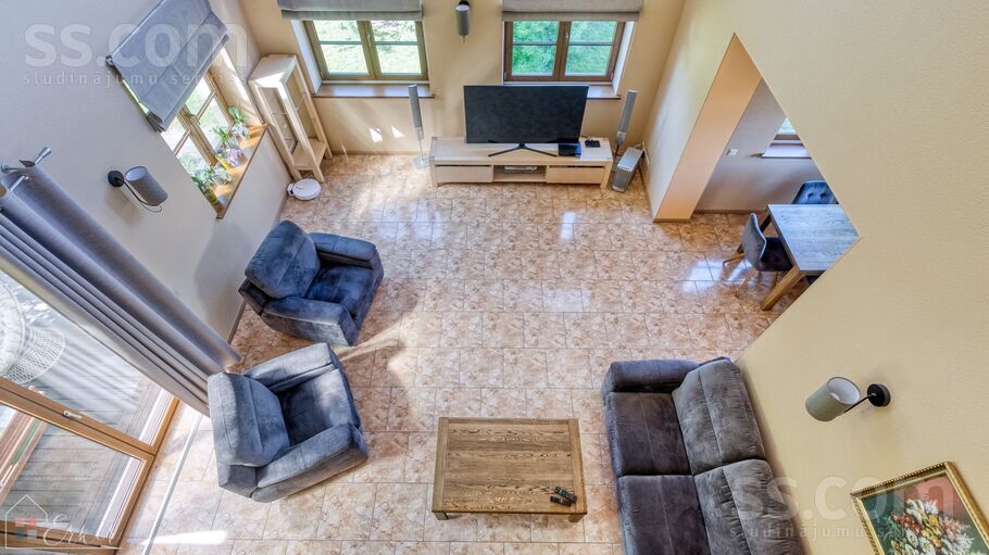 Vizuļu 28, Lapenieki, Rīgas rajons, Ķekavas pag. — maja