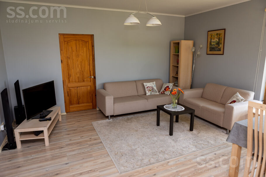 Zīdas, Miltiņi, Dobele un raj., Bērzes pag. — maja