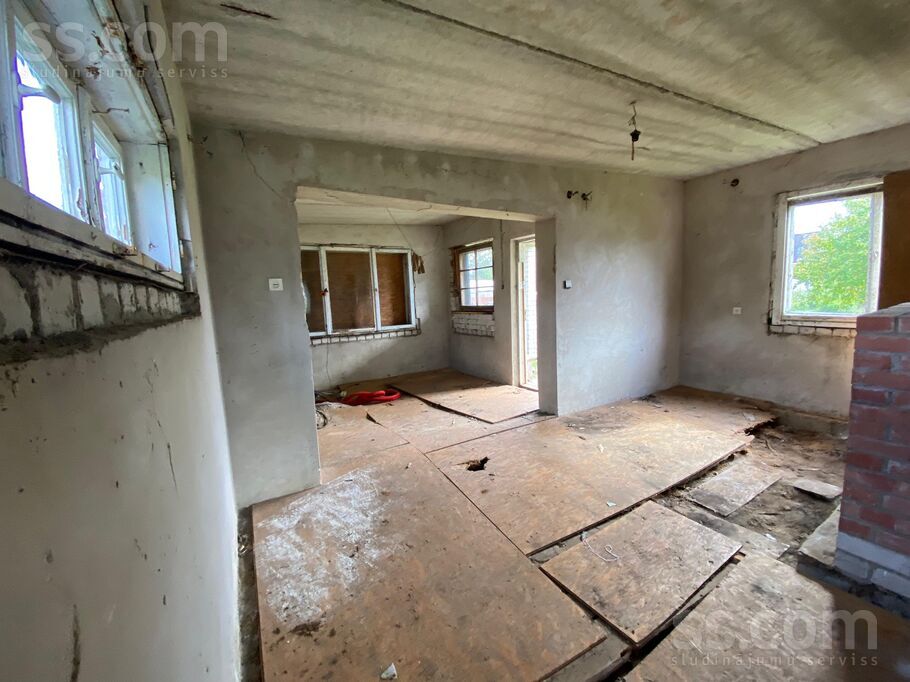 Ķiršu iela 10, Jāņupe, Rīgas rajons, Olaines pag. — maja