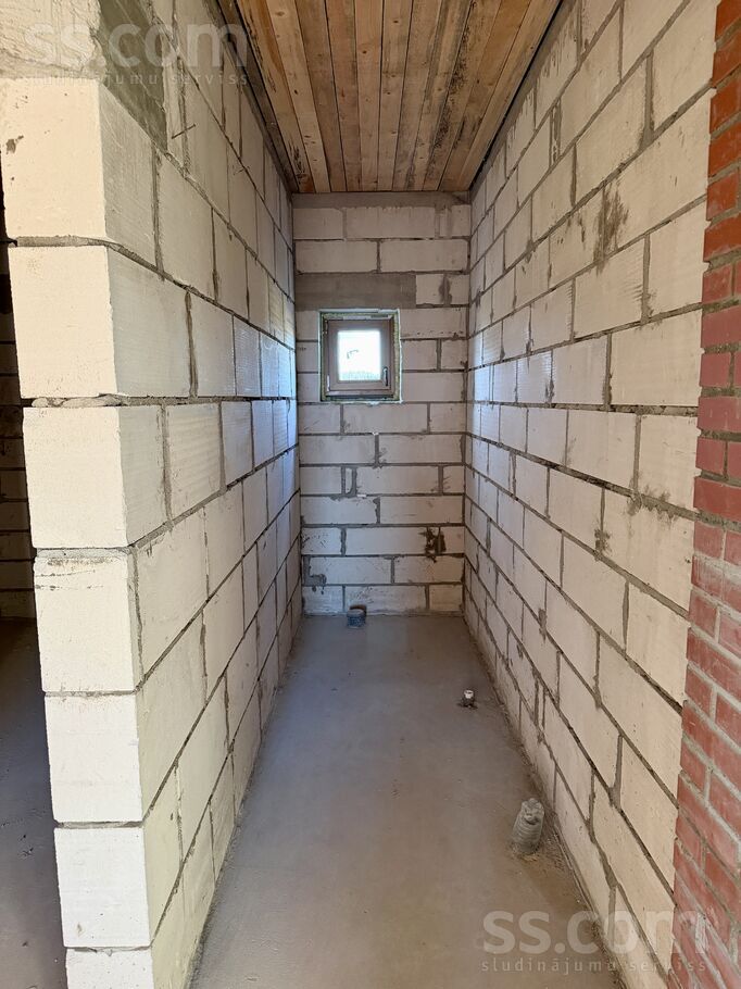 Troļļi, Inčukalns, Rīgas rajons, Inčukalna nov. — maja