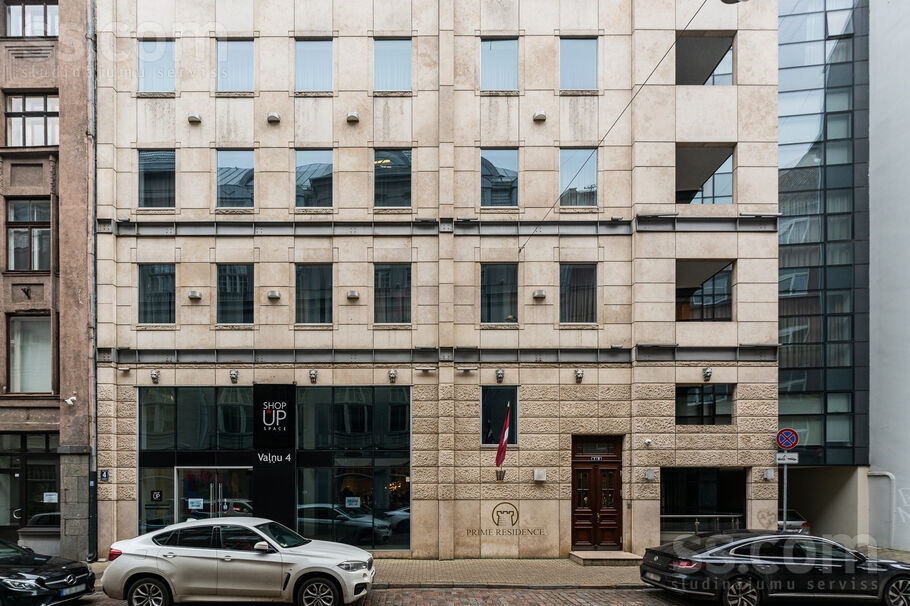 Vaļņu 4, Rīga, Vecrīga — telpa