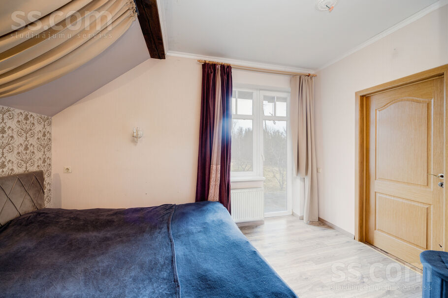 Ezeriņi mājas, Rīgas rajons, Sigulda — maja