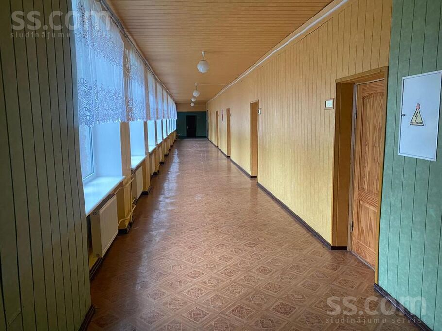 Ezersala 1, Ezersala, Ludza un raj., Zvirgzdenes pag. — maja