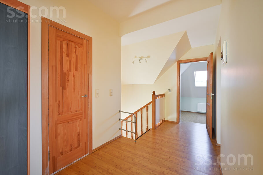 Upeņu iela 2, Rāmava, Rīgas rajons, Ķekavas pag. — maja