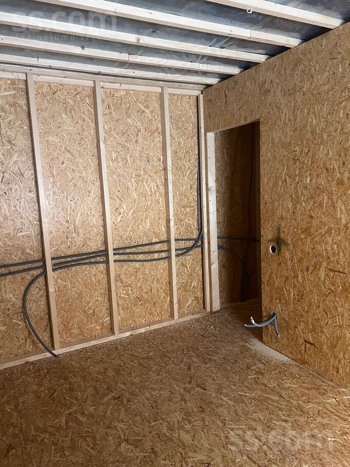 Anniņas 9, Mežezeri, Rīgas rajons, Salaspils l. t. — maja