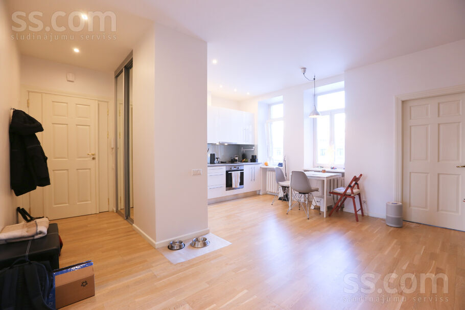 Valdemāra 83, Rīga — dzivoklis