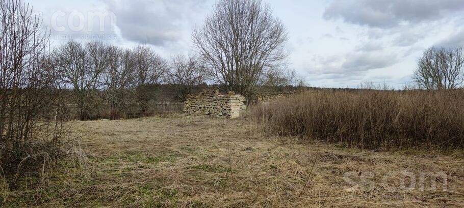 Kuldīga un raj., Skrunda — vienseta