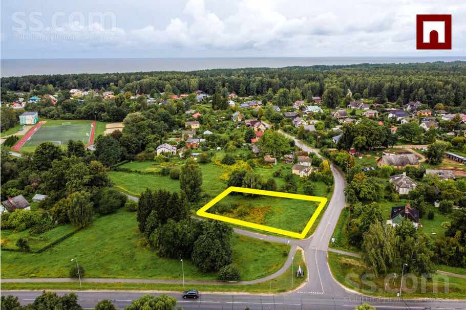 Upes 1a, Zvejniekciems, Saulkrastu l. t. — zeme