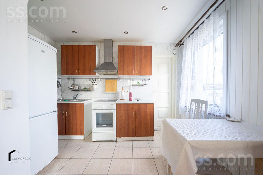 Gerberu iela 8, Ziedonis, Rīgas rajons, Ķekavas pag. — maja