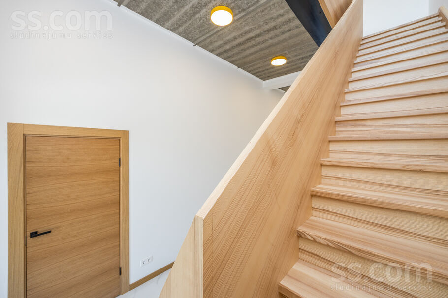 Rītausmas iela 1, Mārupe, Rīgas rajons, Mārupes pag. — maja