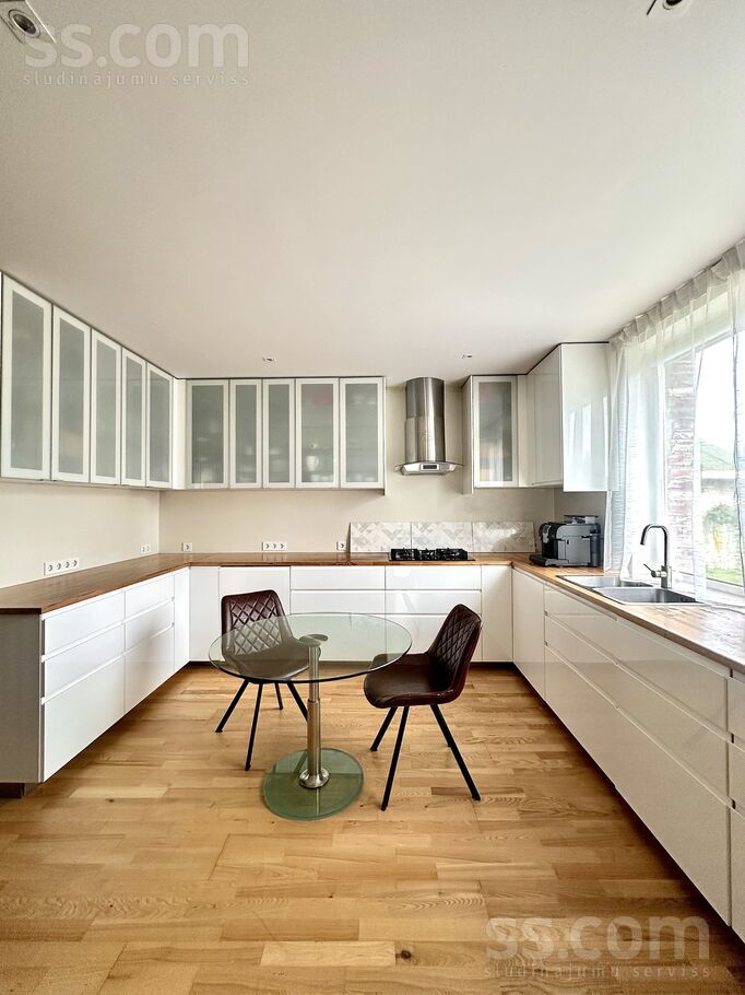 Vāverlejas, Rīgas rajons, Sigulda — maja