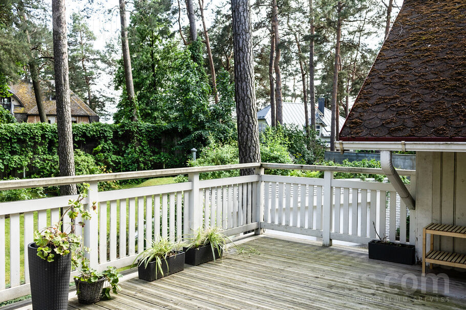 Lībekas 2, Rīga — maja