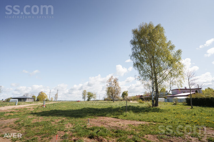 Ābeļu iela 6, Liepāja un raj., Grobiņa — zeme