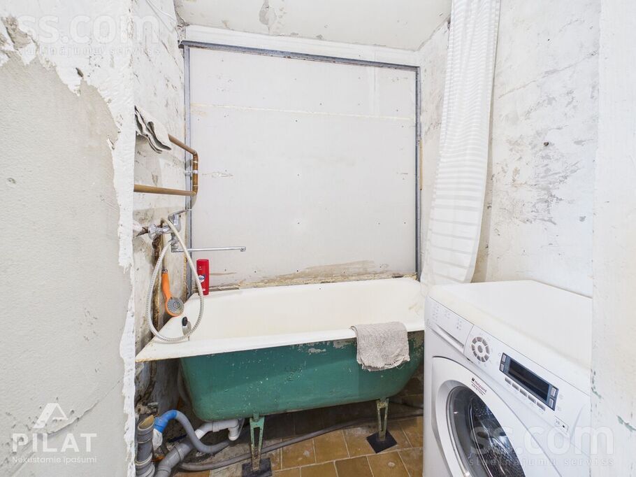 Oskara Kalpaka iela 109, Liepāja un raj., Liepāja — dzivoklis