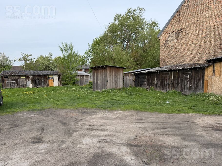 Matera 64, Jelgava un raj., Jelgava — dzivoklis