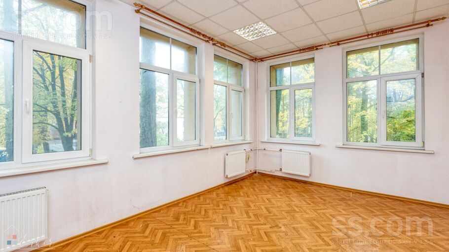 Kapseļu 18, Rīga — maja