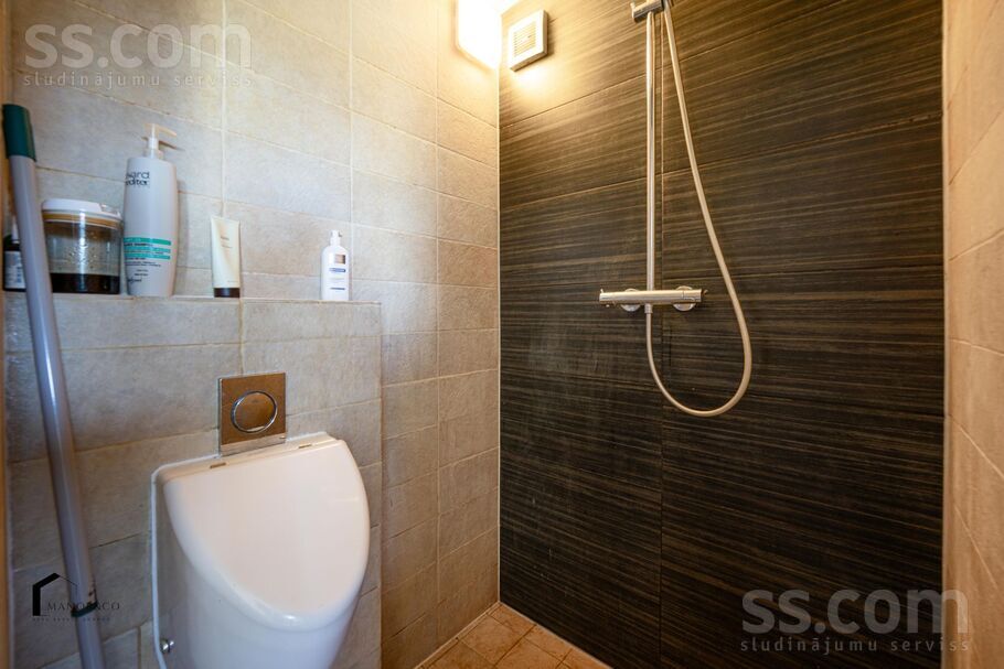 Aroniju iela 11, Dreiliņi, Rīgas rajons, Stopiņu nov. — maja