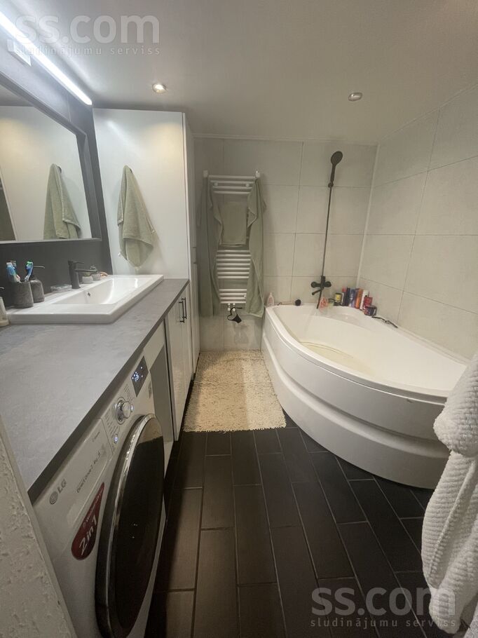 Ausma 134, Dzērumi, Rīgas rajons, Ķekavas pag. — maja