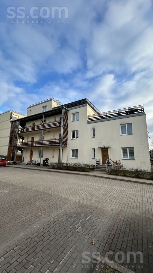 Skolas 14, Rīgas rajons, Baloži — dzivoklis