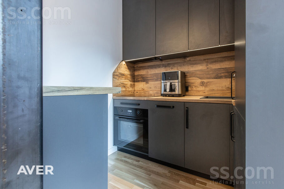 Lāčplēša 52, Rīga — dzivoklis