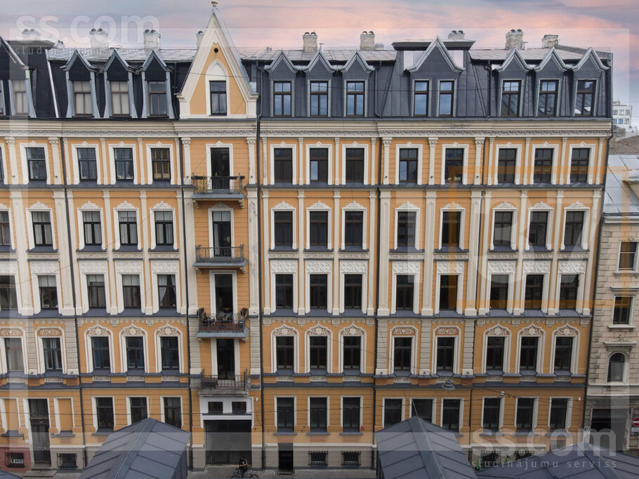 Dzirnavu 53, Rīga — dzivoklis