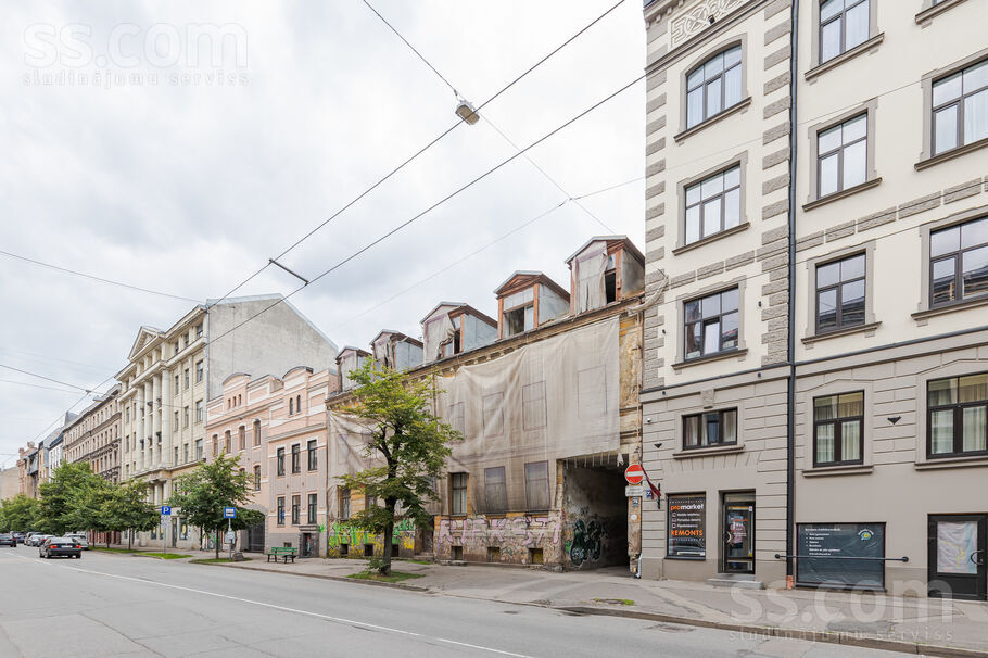 Ģertrūdes 75, Rīga — maja