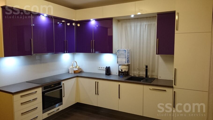 Trīsciema 5. līnija 4, Rīga — maja