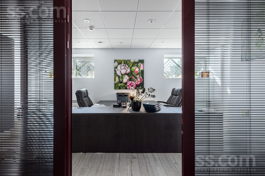 Sadovņikova 21, Rīga — birojs