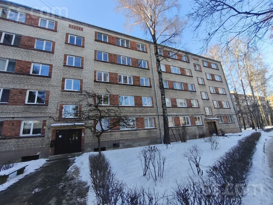 Dreiliņu 18, Rīga — dzivoklis