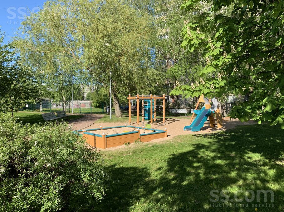 Astras 8/1, Rīga — dzivoklis