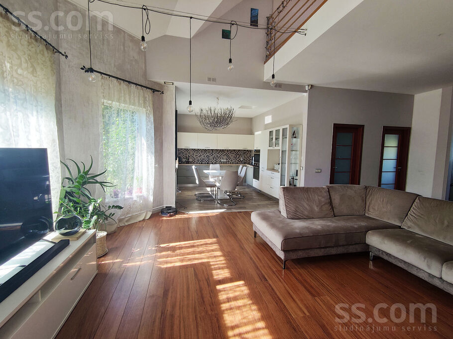 Kālavu 6, Mežāres, Rīgas rajons, Babītes pag. — maja