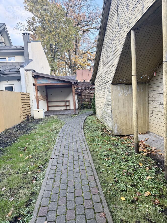 Pilsoņu iela 28/1, Jūrmala — maja