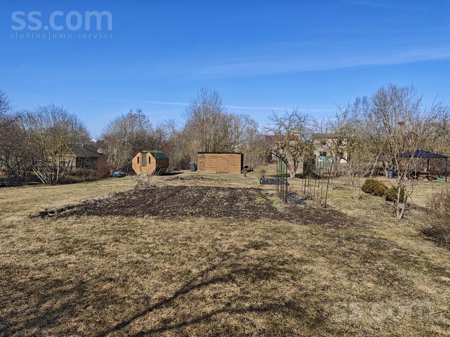 Buši, Zīlāni, Jēkabpils un raj., Kūku pag. — maja