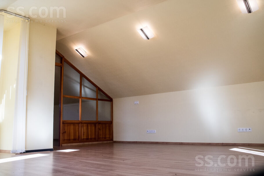 Endzele, Valmiera un raj., Rūjiena — maja