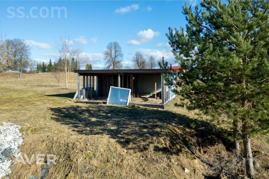 Lejasvētras 1, Ogre un raj., Ikšķiles l. t. — zeme