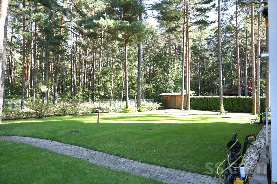 Alejas 15, Mežāres, Rīgas rajons, Babītes pag. — maja